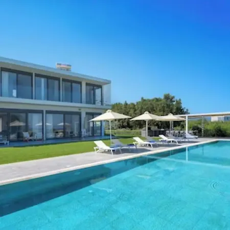 Ramann, Rhodes Fánesz