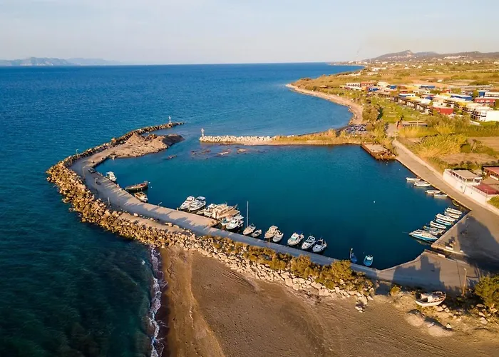 Ramann, Rhodes * Fánai