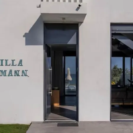 Ramann, Rhodes Willa Fánai