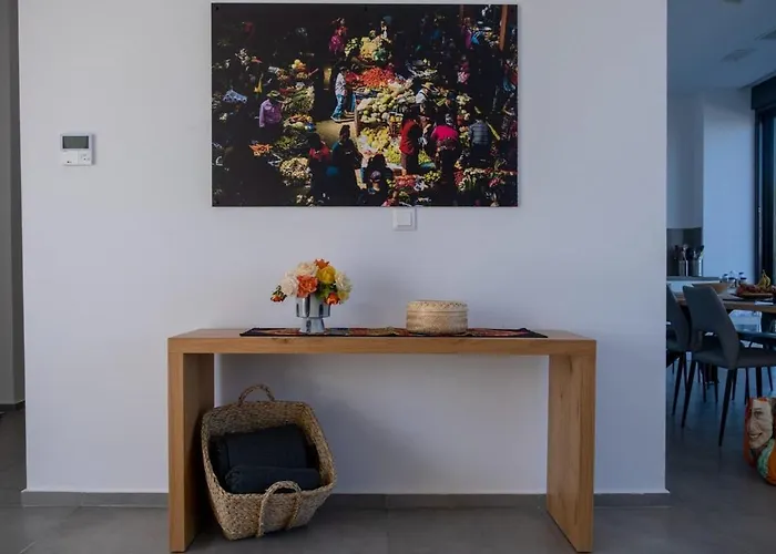 Ramann, Rhodes Fánai